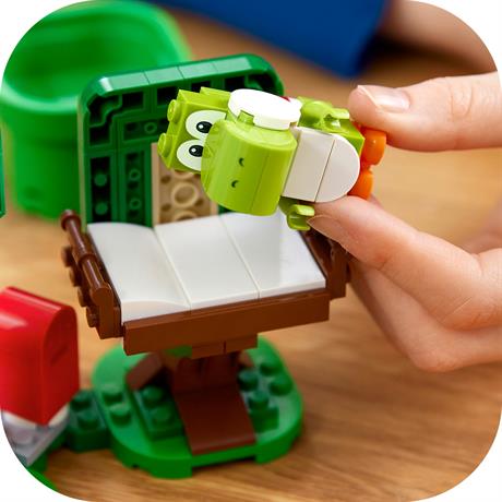 Конструктор LEGO Super Mario Дом подарков Йоши дополнительный набор 246 деталей (71406) - фото 4