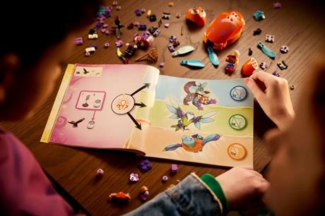 Конструктор LEGO DREAMZzz Тварини мрій Іззі 328 деталей (71481) - фото 0