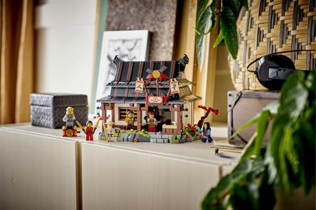 Конструктор LEGO Ninjago Кузнец «Четыре оружия». 15-я годовщина 1259 Деталей  ( 71858 ) - фото 6