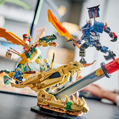 Конструктор LEGO® NINJAGO® Битва біля черепа Дракона з мечем, 1016 детлей (71871) - фото 2