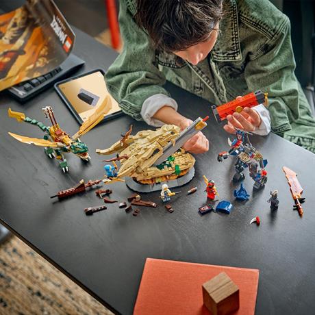 Конструктор LEGO® NINJAGO® Битва біля черепа Дракона з мечем, 1016 детлей (71871) - фото 3