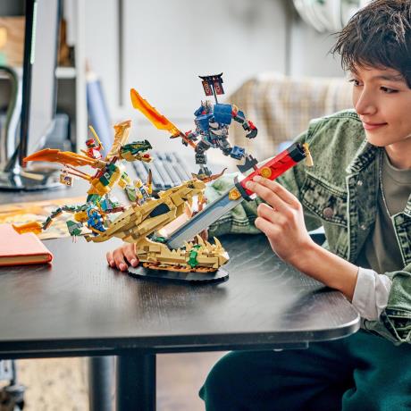 Конструктор LEGO® NINJAGO® Битва біля черепа Дракона з мечем, 1016 детлей (71871) - фото 7