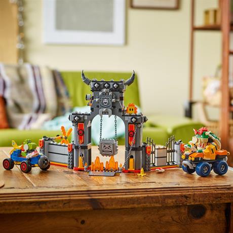 Конструктор LEGO Super Mario Mario Kart Bowser та його замок 1068 деталей (72039) - фото 5