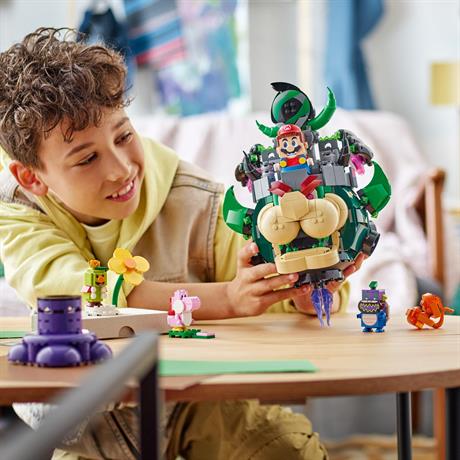 Конструктор LEGO Super Mario Prince Florian и Castle Bowser 1251 деталь (72042) - фото 8