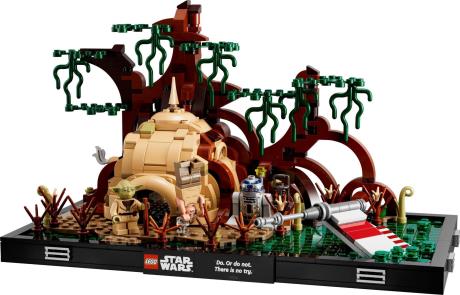 Конструктор LEGO Star Wars Діорама тренування Джедая на Дагобі 1000 деталей (75330) - фото 0