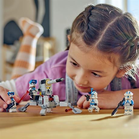 Конструктор LEGO Star Wars Боевой отряд бойцов-клонов 501-го легиона 119 деталей (75345) - фото 5