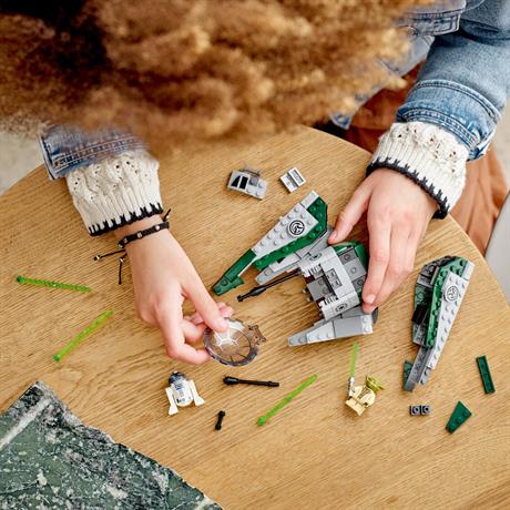 Конструктор LEGO Star Wars Джедайський винищувач Йоди 253 деталі (75360) - фото 3