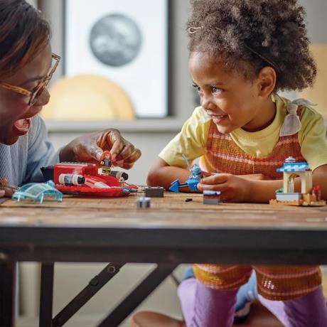 Конструктор LEGO Star Wars Багряний вогняний яструб 136 деталей (75384) - фото 0