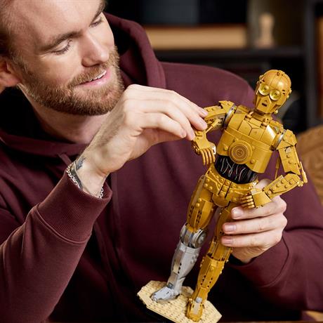 Конструктор LEGO Star Wars C-3PO 1138 деталей (75398) - фото 3