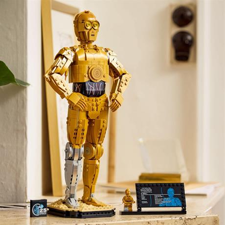 Конструктор LEGO Star Wars C-3PO 1138 деталей (75398) - фото 5