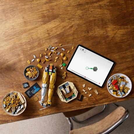 Конструктор LEGO Star Wars C-3PO 1138 деталей (75398) - фото 7