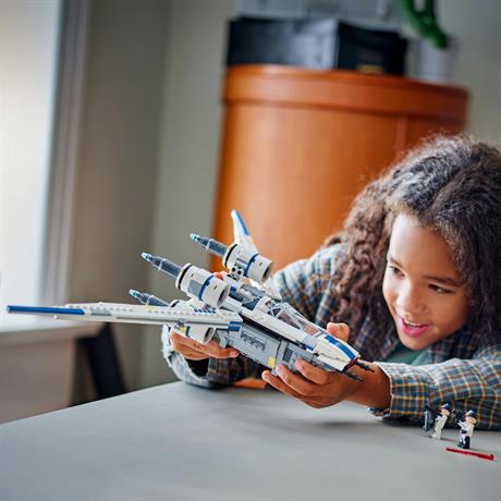 Конструктор LEGO Star Wars Повстанский истребитель U-Wing 594 детали (75399) - фото 8