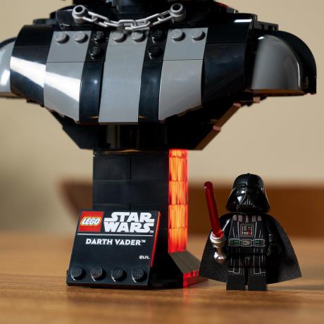 Конструктор LEGO® Star Wars™ Погруддя Дарта Вейдера, конструктор (75439) - фото 2