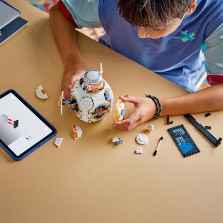 Конструктор LEGO Star Wars TM Дроїд-астромеханік BB-8™ 569 Деталей (75452) - фото 6