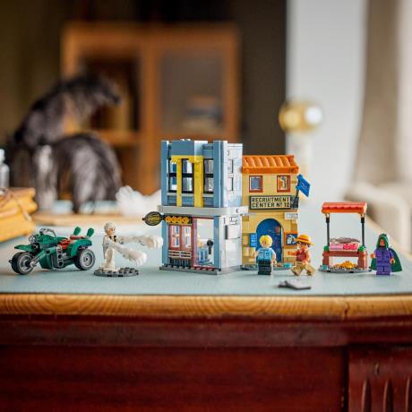 Конструктор LEGO® ONE PIECE Сутичка з капітаном Смокером Іграшка (75642) - фото 11