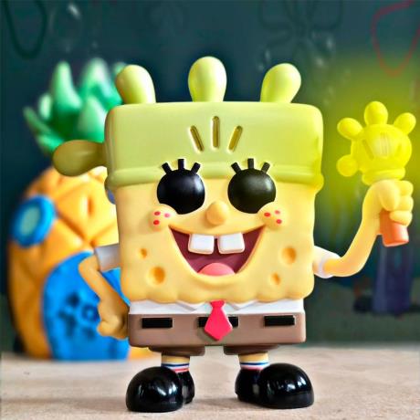 Фигурка Funko Pop! Губка Боб с перчаткой-фонариком 10 см (75734) - фото 1