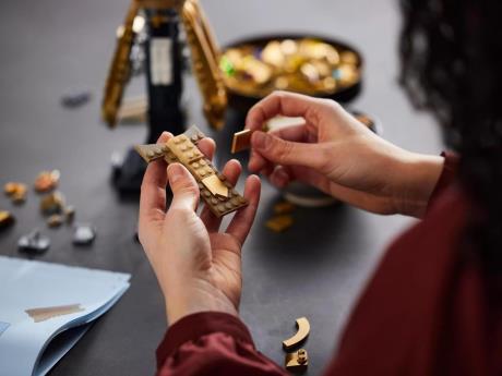 Конструктор LEGO Super Heroes Рукавичка нескінченності 590 деталей (76191) - фото 0