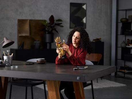 Конструктор LEGO Super Heroes Рукавичка нескінченності 590 деталей (76191) - фото 0