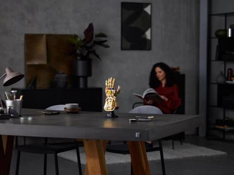 Конструктор LEGO Super Heroes Рукавичка нескінченності 590 деталей (76191) - фото 0