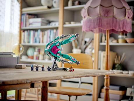 Конструктор LEGO Marvel Super Heroes Новий зореліт Вартових Галактики 378 деталей (76255) - фото 0