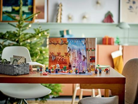 Конструктор LEGO Super Heroes Marvel Новорічний календар Месники на 2023 рік, 243 деталі (76267) - фото 0