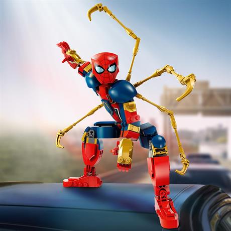 Конструктор LEGO Marvel Фигурка Железного Человека-паука для сборки 303 детали (76298) - фото 5