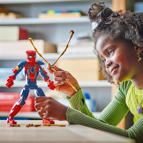 Конструктор LEGO Marvel Фігурка Залізної Людини-павука для складання 303 деталі (76298) - фото 9
