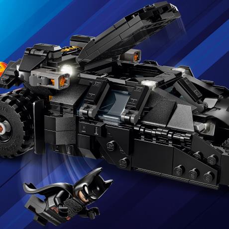 Конструктор LEGO Бетмен Тумблер проти Дволикого і Джокера 429 деталей (76303) - фото 5