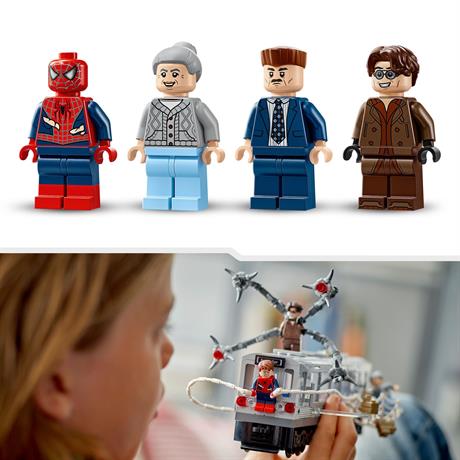 Конструктор LEGO Super Heroes Людина-павук проти Дока Ока Сцена в метро 393 деталі (76321) - фото 4