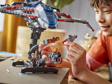 Конструктор LEGO Super Heroes Мстители Эра Альтрона Квинджет 1131 деталь (76325) - фото 11