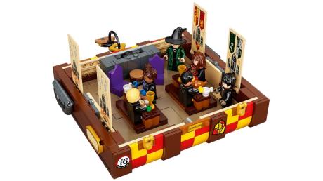 Конструктор LEGO Harry Potter Магічна валіза Гоґвортсу 603 деталі (76399) - фото 0