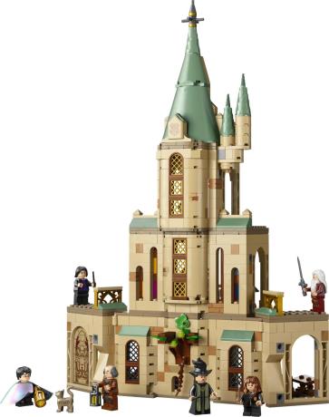 Конструктор LEGO Harry Potter Гоґвортс: Кабінет Дамблдора 654 деталей (76402) - фото 0