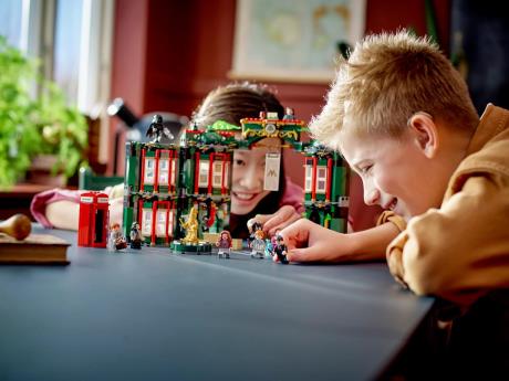 Конструктор LEGO Harry Potter Міністерство магії 990 деталей (76403) - фото 0