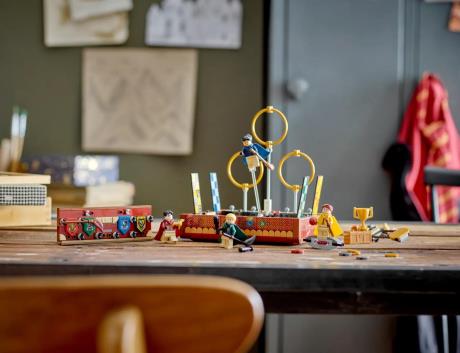 Конструктор LEGO Harry Potter Скриня для квідичу 599 деталей (76416) - фото 0