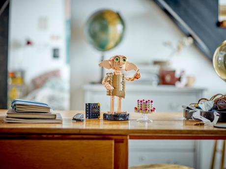 Конструктор LEGO Harry Potter Ельф-домовик Доббі 403 деталі (76421) - фото 0