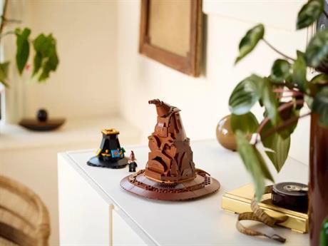 Конструктор LEGO Harry Potter Балакучий сортувальний капелюх 561 деталь (76429) - фото 0