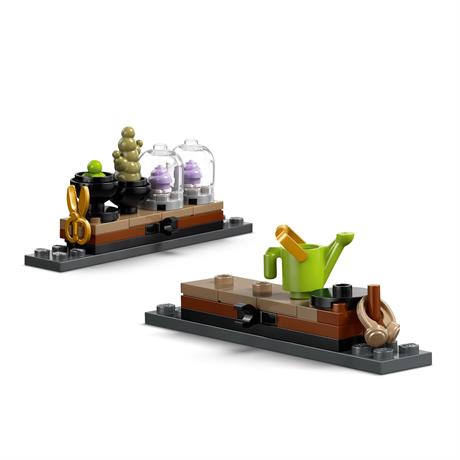 Конструктор LEGO Harry Potter Замок Гогвортс урок гербології 390 деталей (76445) - фото 3