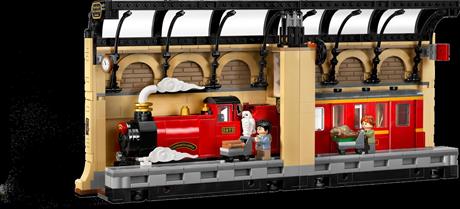 Конструктор LEGO Harry Potter Бук нук Гоґвортський експрес 832 деталі (76450) - фото 9