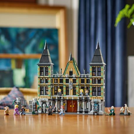 Конструктор LEGO Harry Potter Маєток родини Мелфой 1601 деталь (76453) - фото 10