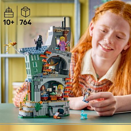 Конструктор LEGO Harry Potter TM Дом Луны Лавгуд 764 Деталей (76467) - фото 1