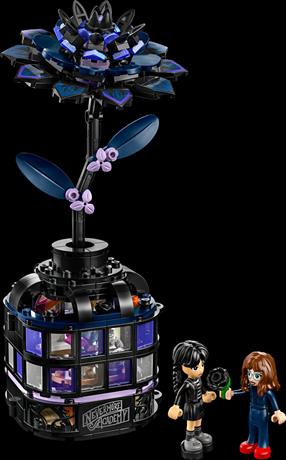 Конструктор LEGO Wednesday Цветок черной георгины 358 деталей (76784) - фото 6