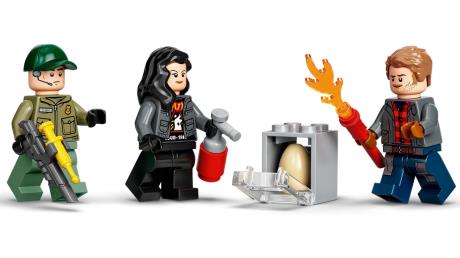 Конструктор LEGO Jurassic World Втеча тиранозавра 140 деталей (76944) - фото 0