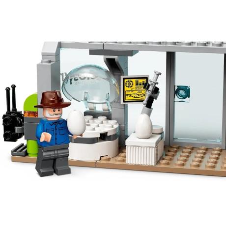 Конструктор LEGO Jurassic World Атака гігантозавра і теризинозавра 810 деталей (76949) - фото 3