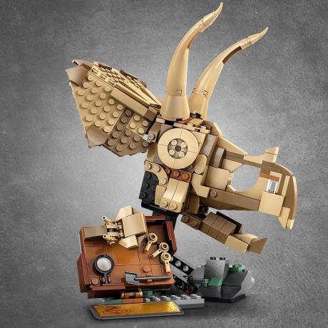 Конструктор LEGO® Jurassic World Окаменелости динозавров: череп трицератопса, 468 деталей (76969) - фото 2