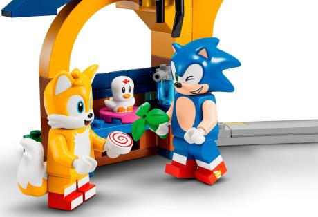 Конструктор LEGO Sonic the Hedgehog Майстерня Тейлз і літак Торнадо 376 деталей (76991) - фото 0