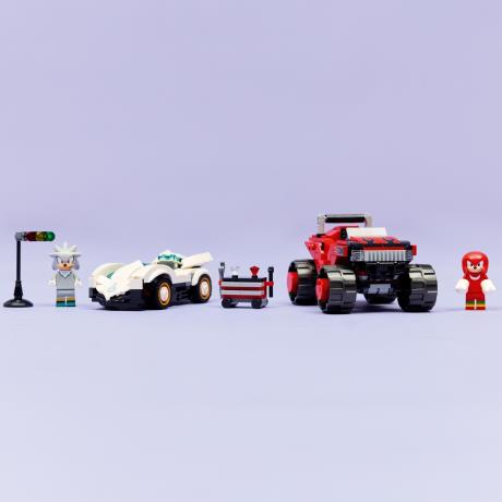Конструктор LEGO Sonic Автомобиль Сильвера vs. монстр грузовика Наклза 378 Деталей  ( 77118 ) - фото 0