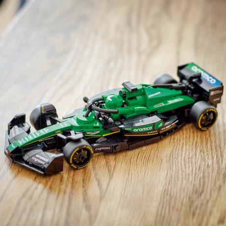 Конструктор LEGO Speed Champions Автомобіль для перегонів Aston Martin Aramco F1 AMR24, 269 деталей (77245) - фото 5