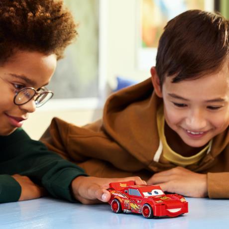 Конструктор LEGO Speed Champions Блискавка МакКвін 270 Деталей (77255) - фото 16