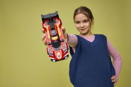 Конструктор LEGO® Speed Champions Ferrari 499P — мерч Ferrari, 329 деталей (77261) - фото 7