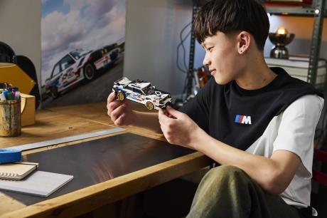 Конструктор LEGO® Speed Champions BMW M3 (E30) Набір із іграшковою машиною (77263) - фото 7